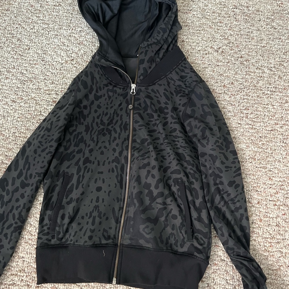 Lululemon Leapoard Jacket